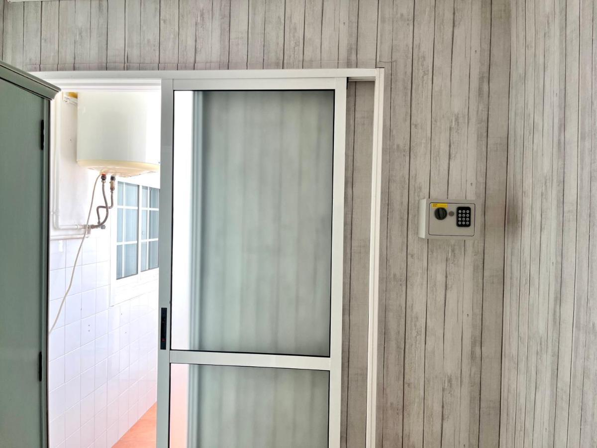 Atico Con Vistas En L'Olleria Apartment Exterior photo